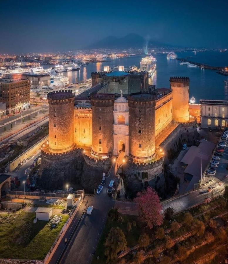 Suite San Gennaro Bis Неаполь Экстерьер фото